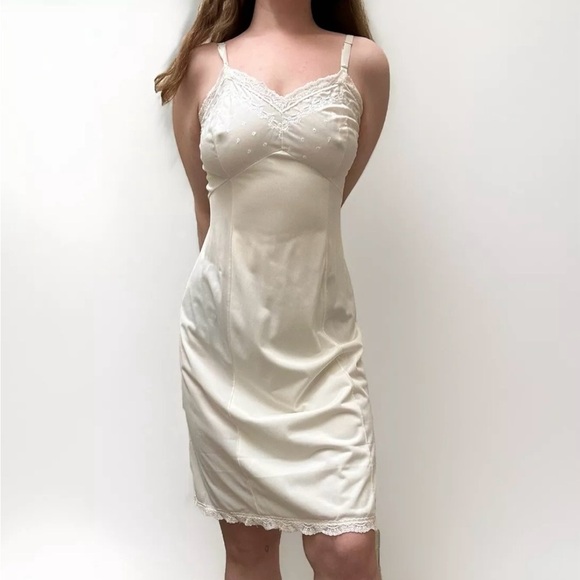 Vintage 60s Sears “The Doesn’t Slip” Intimates Dress Long 38 (M/L) Cream Lace - Picture 1 of 8